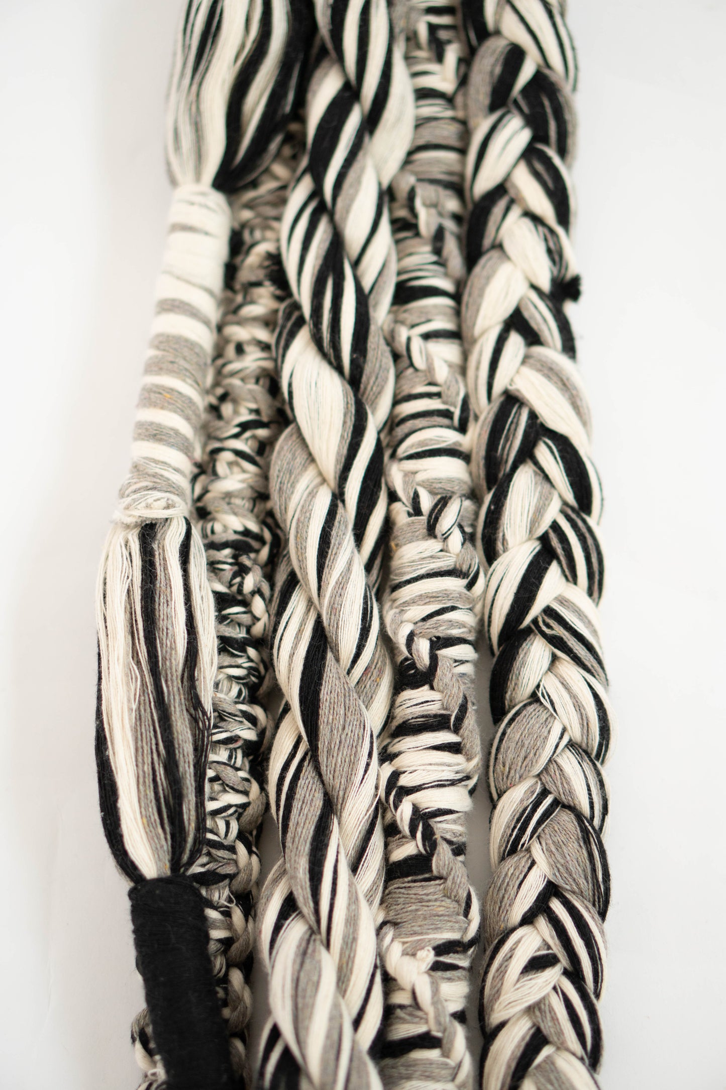 Arte de pared con trenzas